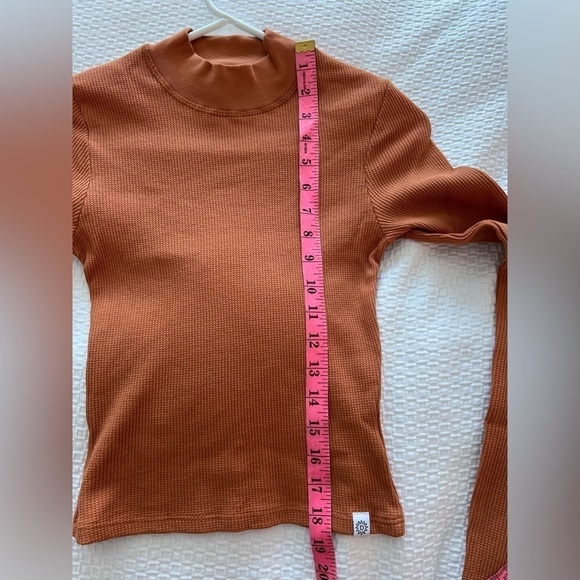 DAYDREAMER Cognac Mock Neck Thermal - Picture 9 of 13